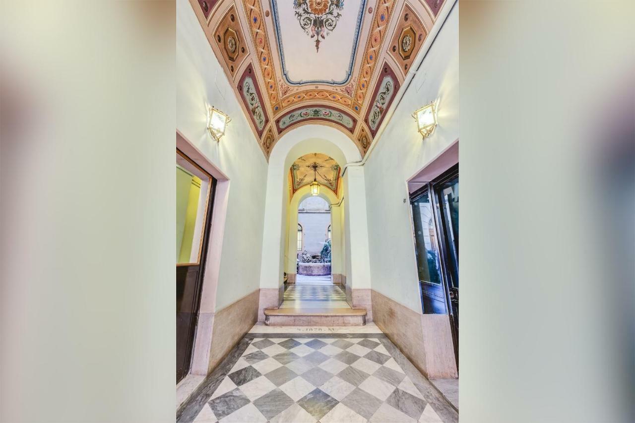 Spanish Steps Luxury Apartment Рим Экстерьер фото